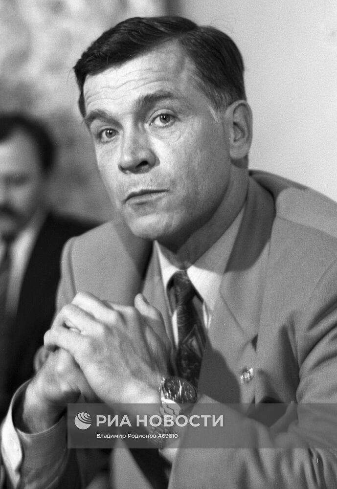 Александр Серебров