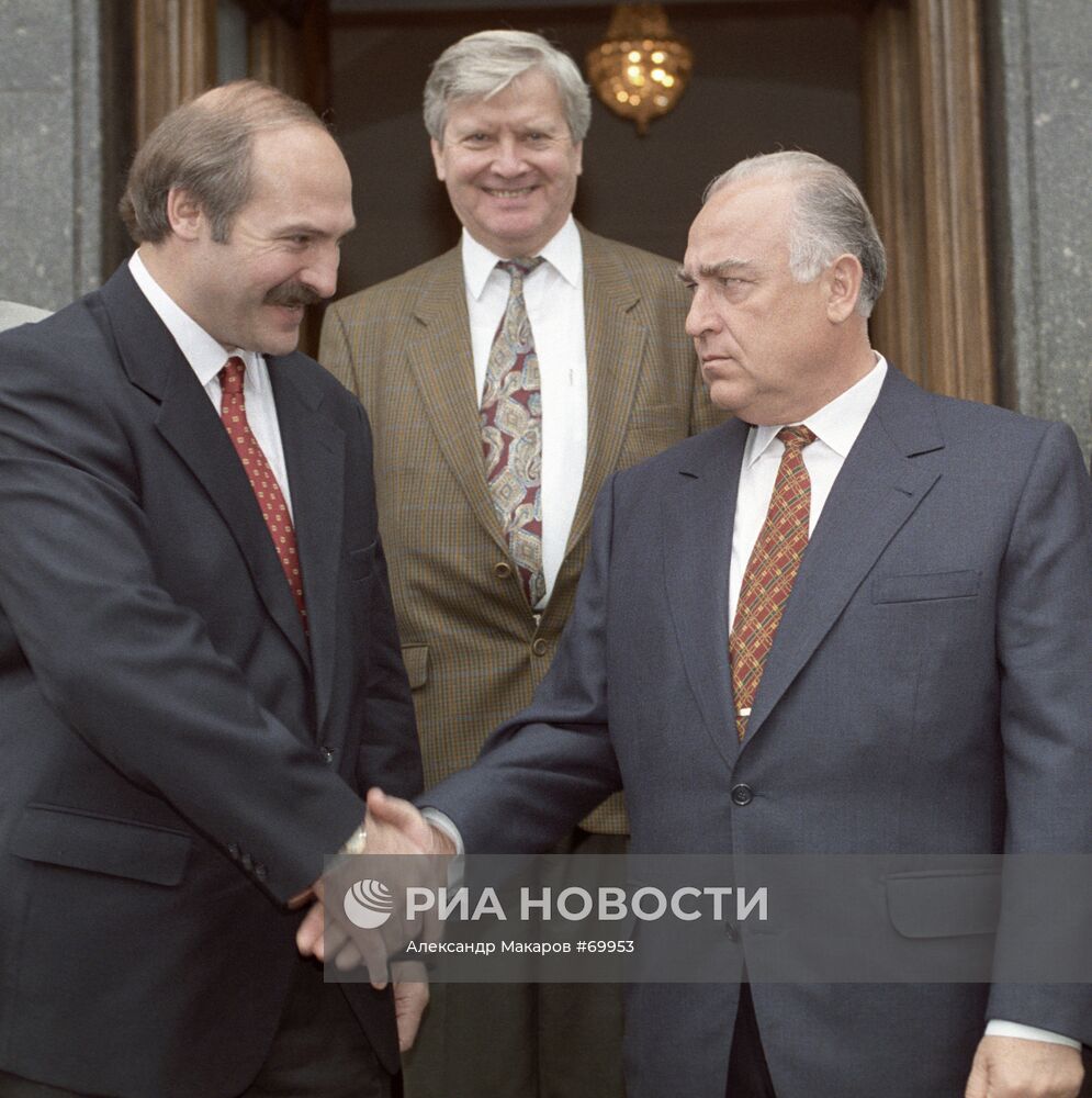 ЧЕРНОМЫРДИН ЛУКАШЕНКО