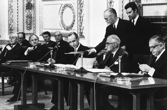 Договор о нераспостранении ядерного оружия странами США-СССР