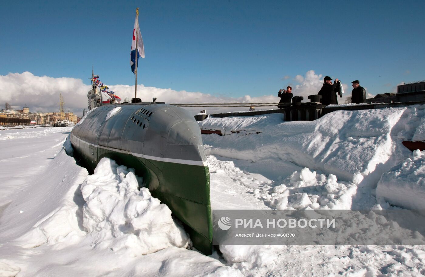 Первый в России частный музей-подлодка открылся в Петербурге