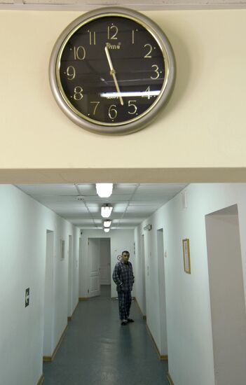 В коридоре отделения отделении неотложной наркологической помощи