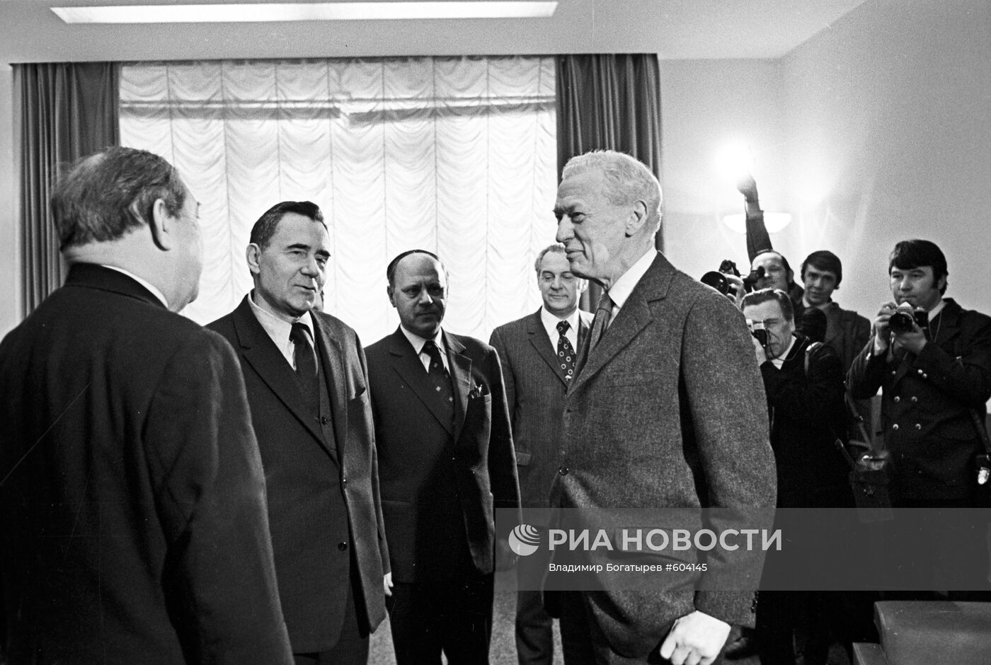 Андрей Громыко и Морис Кув де Мюрвиль