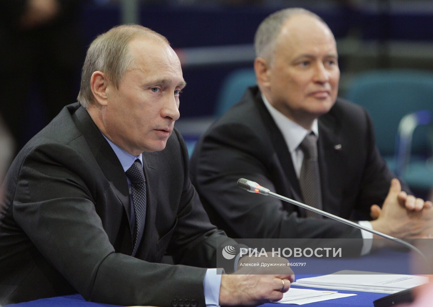 В.Путин принял участие в форуме "Конкурируя за будущее сегодня"