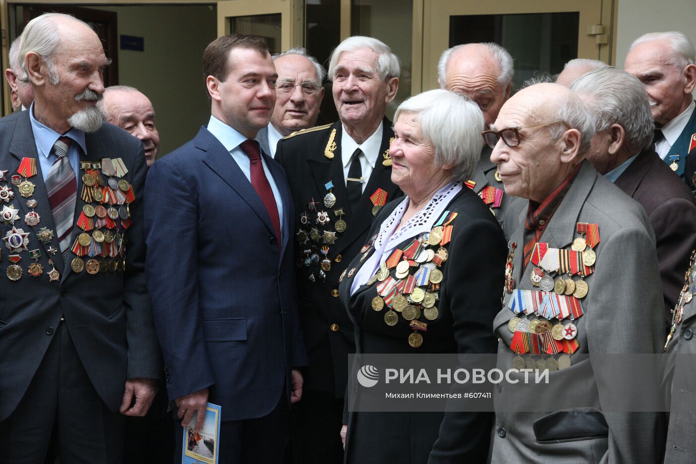 Д.Медведев с рабочей поездкой в Волгограде
