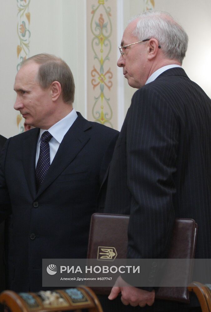 В.Путин и Н.Азаров