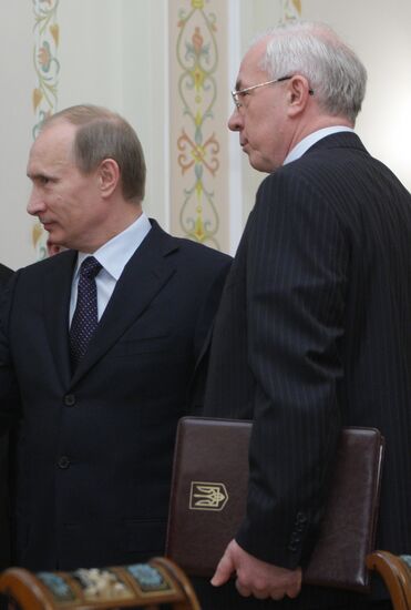 В.Путин и Н.Азаров