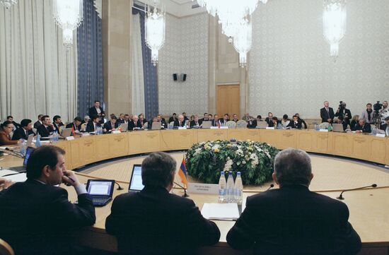 Заседание министров иностранных дел стран СНГ