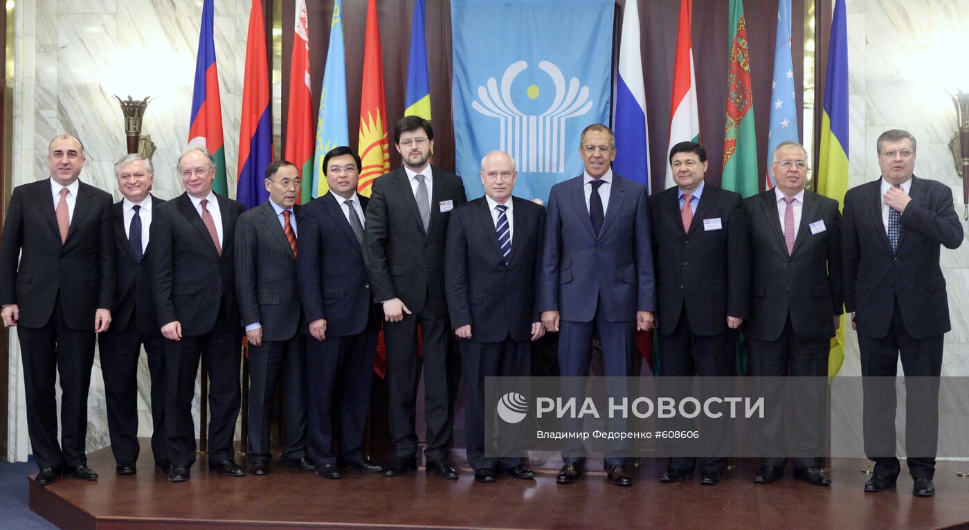 Заседание министров иностранных дел стран СНГ