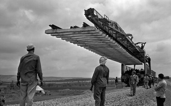 Строительство железной дороги Аккари-Тартус