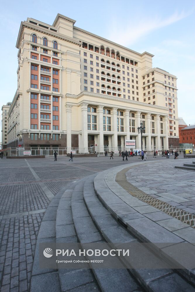 Здание гостиницы Москва