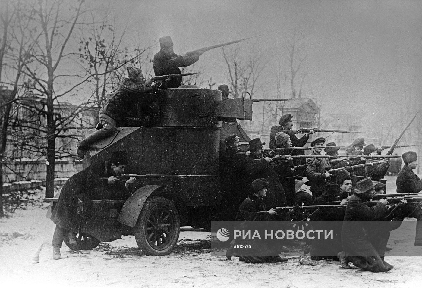 Начало восстания в Петрограде. 1917 год