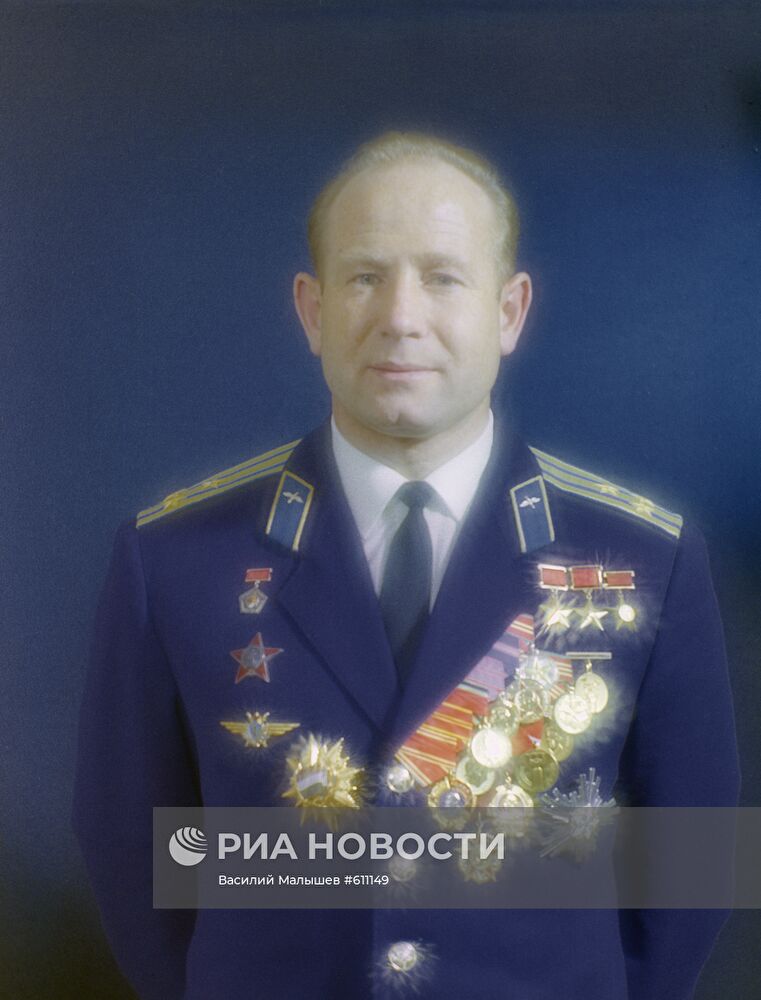 Космонавт А. А. Леонов