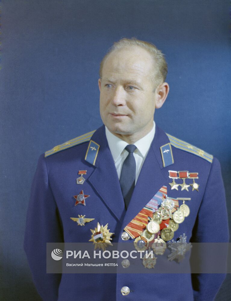 Космонавт А. А. Леонов