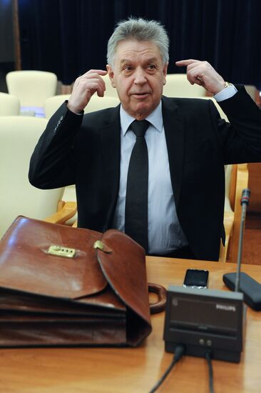 Игорь Голутвин