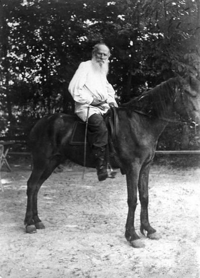 Лев Толстой в Ясной Поляне, 1891 год