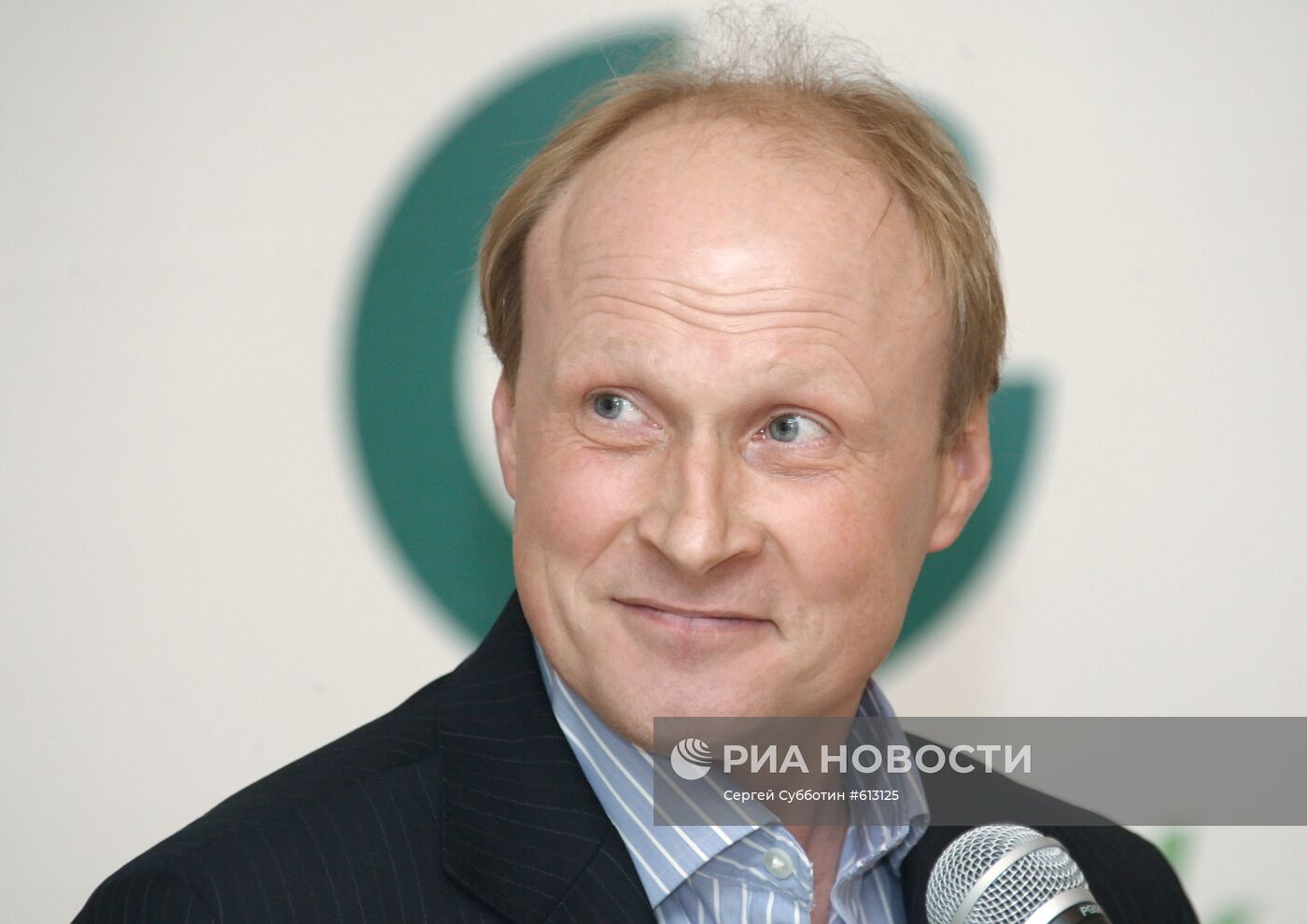 Владимир Толстой