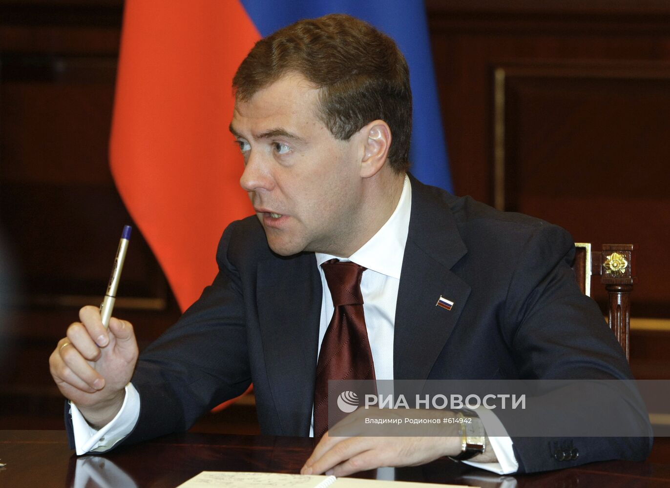 Д.Медведев встретился с лидерами думских фракций