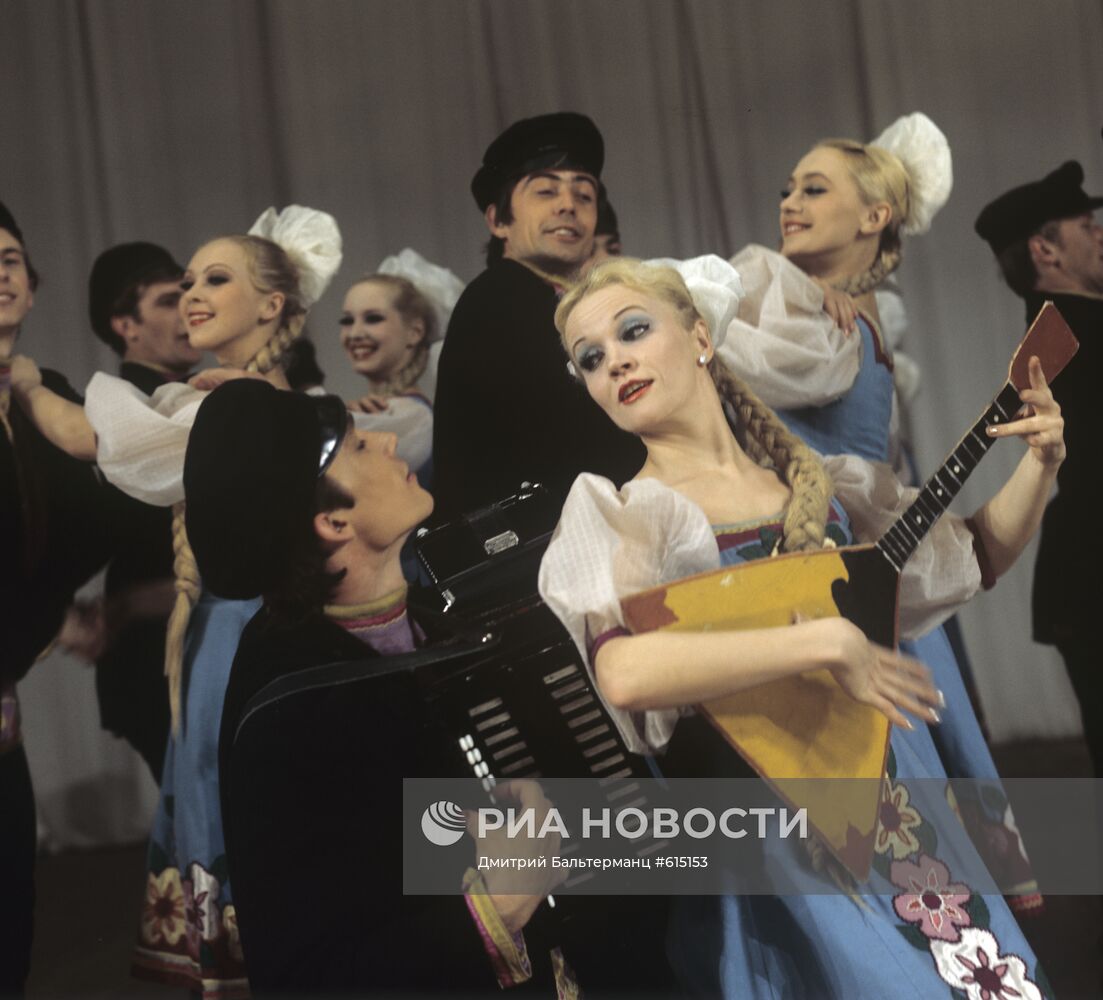 Красноярский ансамбль танца Сибири