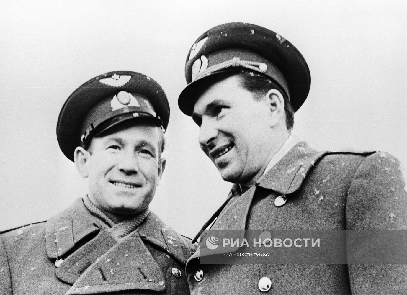Алексей Леонов и Павел Беляев перед полетом в космос