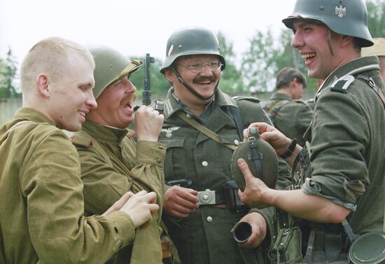 Участники исторической реконструкции Курской битвы