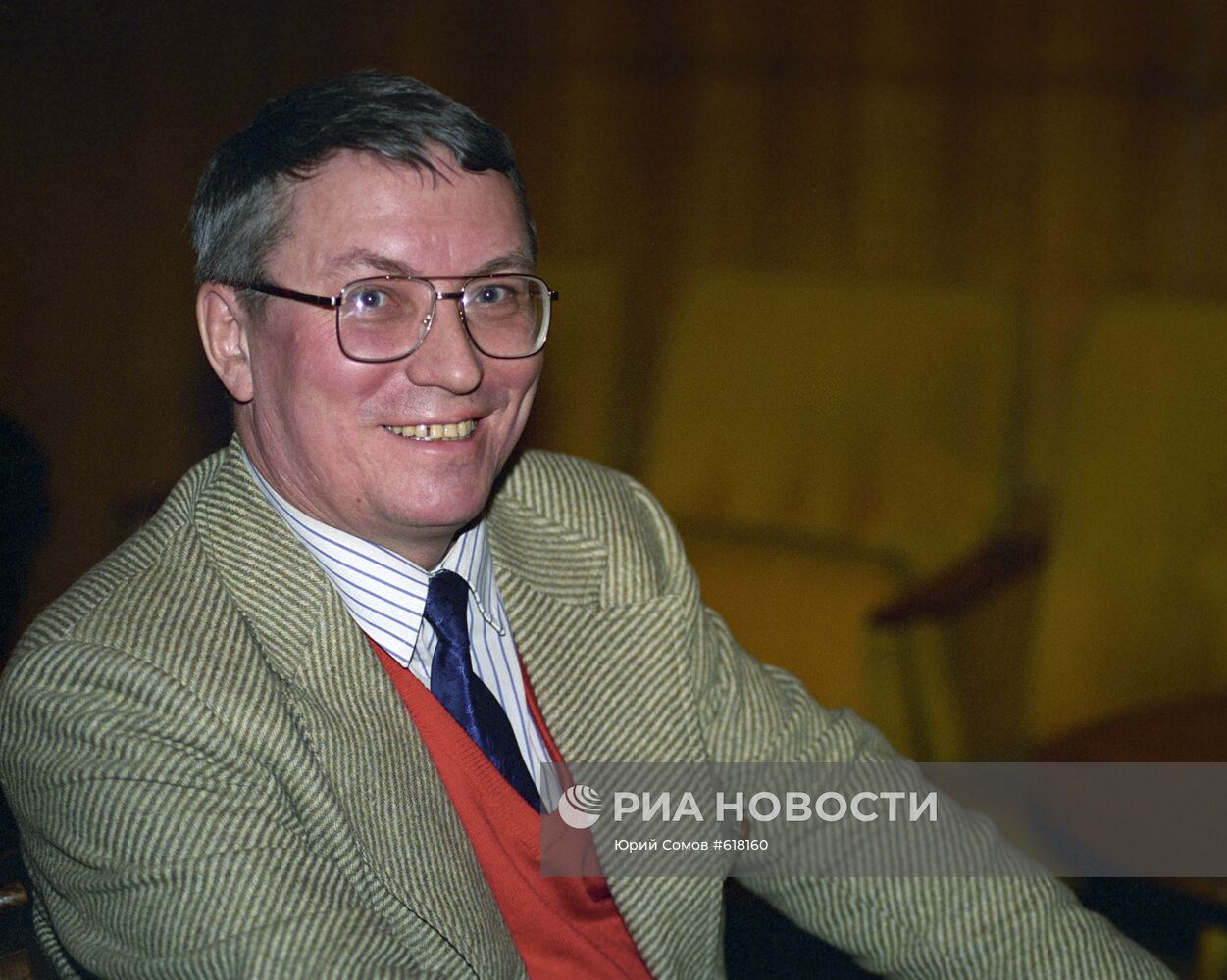 Литературный критик и писатель В.Бондаренко