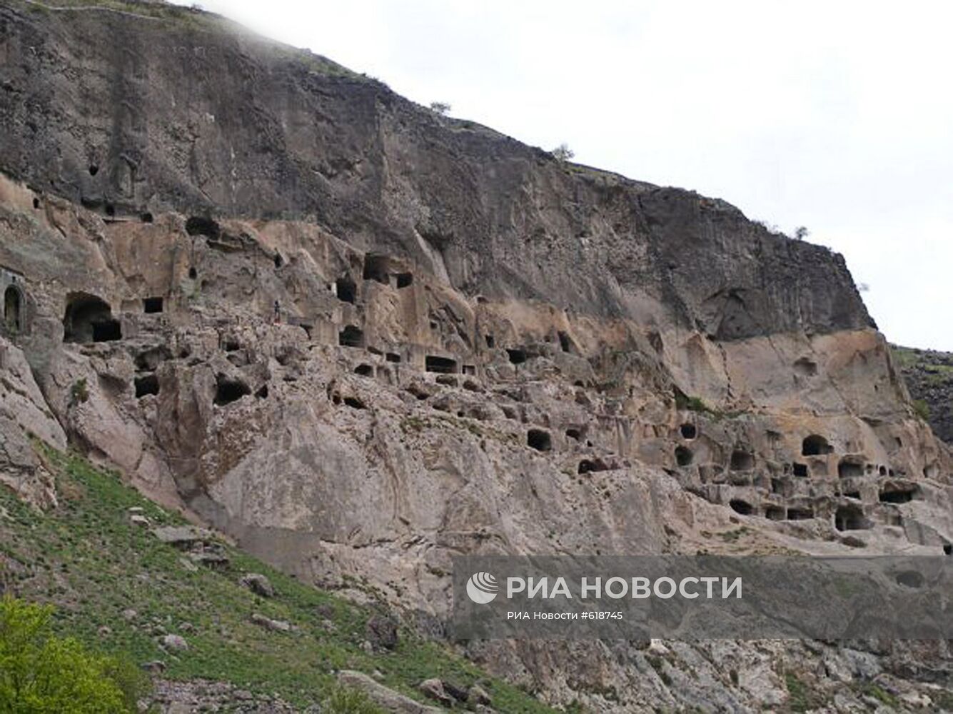 Пещерный монастырский комплекс Вардзия в Грузии