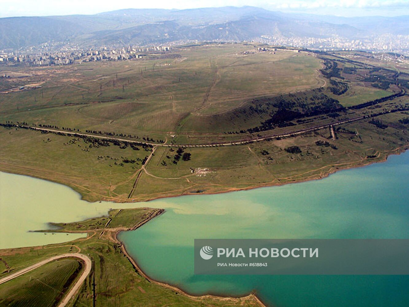Тбилисское море - водохранилище, расположенное в Тбилиси