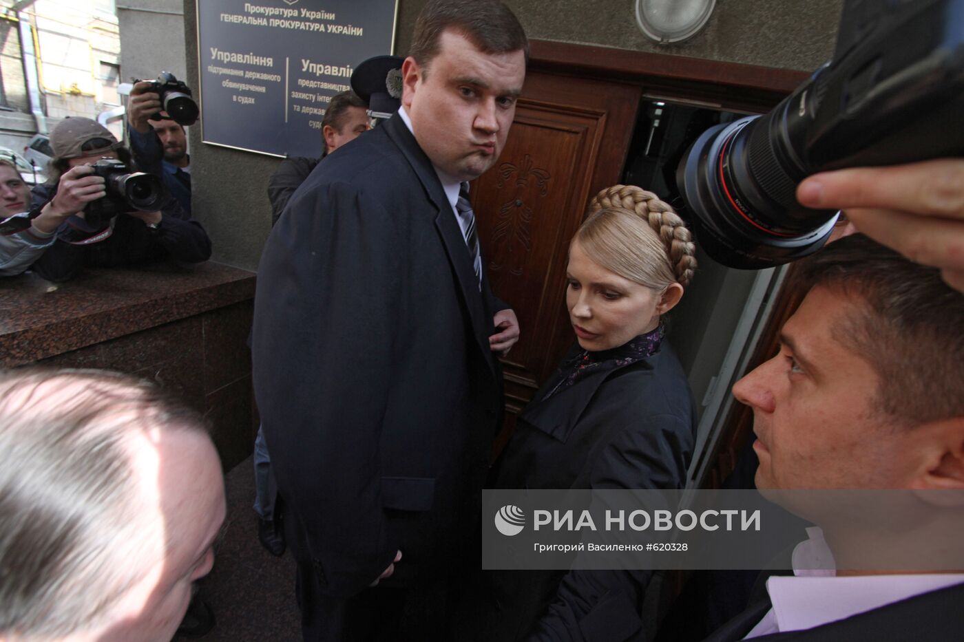 Юлия Тимошенко дала пояснения в Генпрокуратуре Украины
