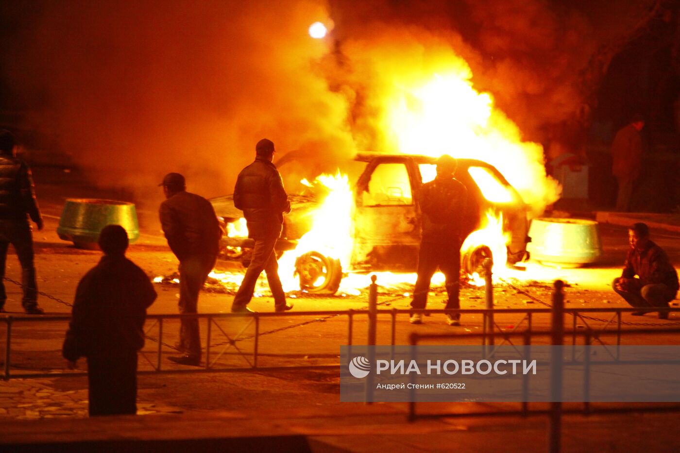 Беспорядки в Бишкеке