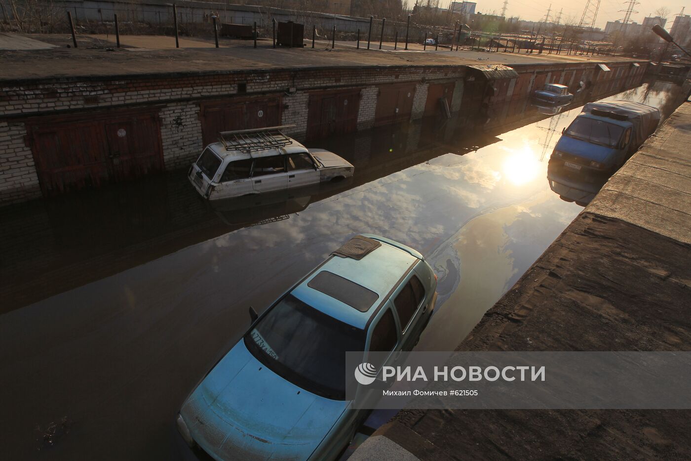 Затопление гаражного кооператива "Алмаз" на востоке Москвы