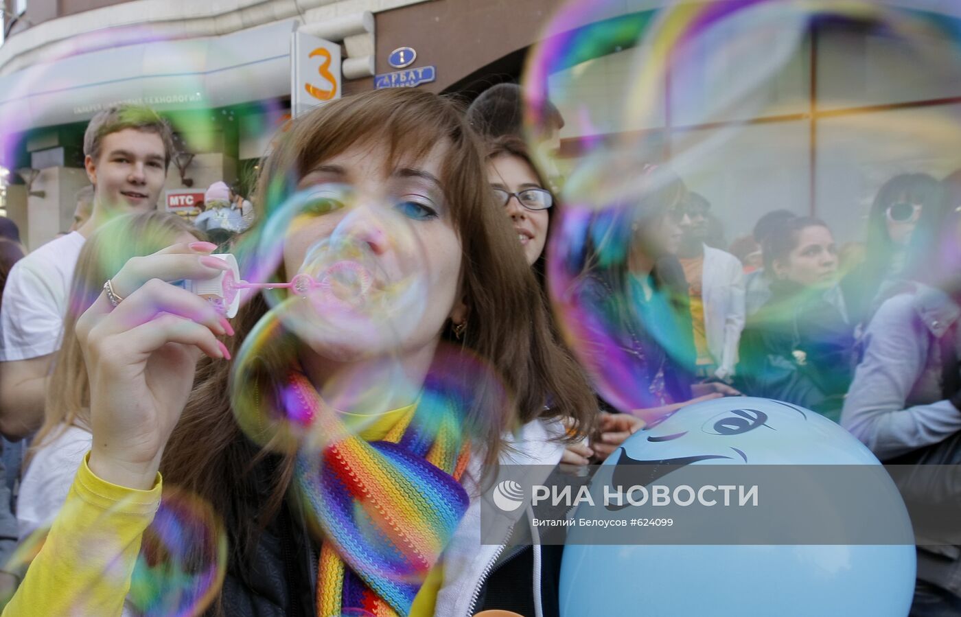 Парад мыльных пузырей на Старом Арбате