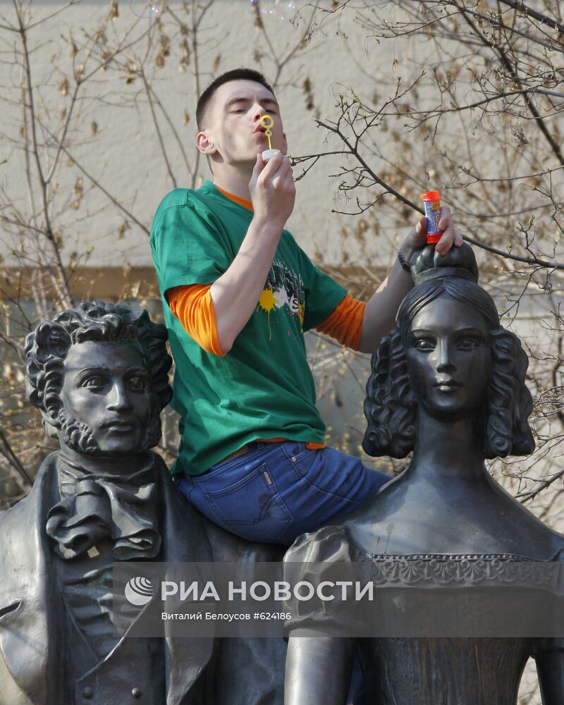 Парад мыльных пузырей на Старом Арбате