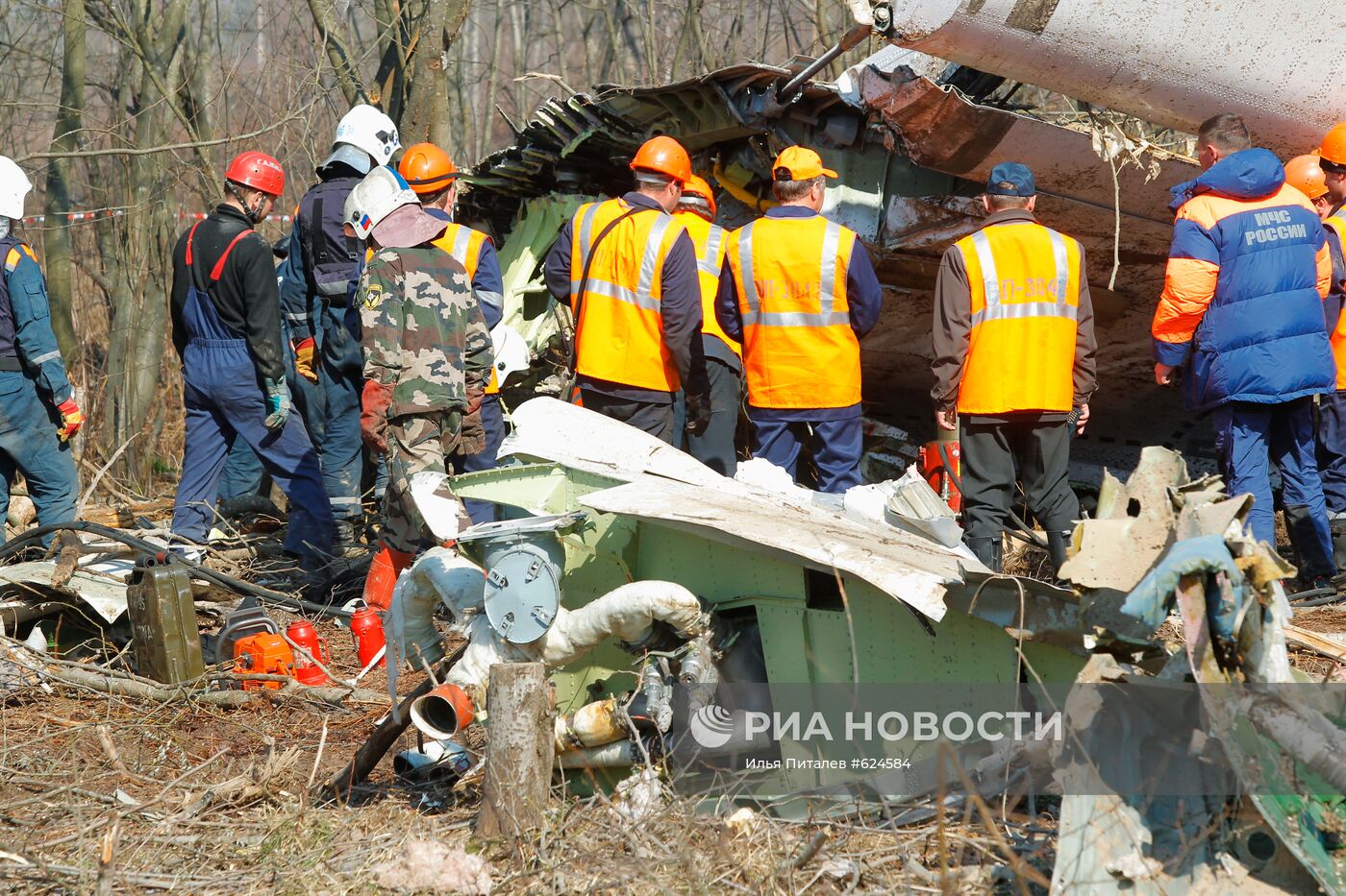 Место падения польского самолета Ту-154