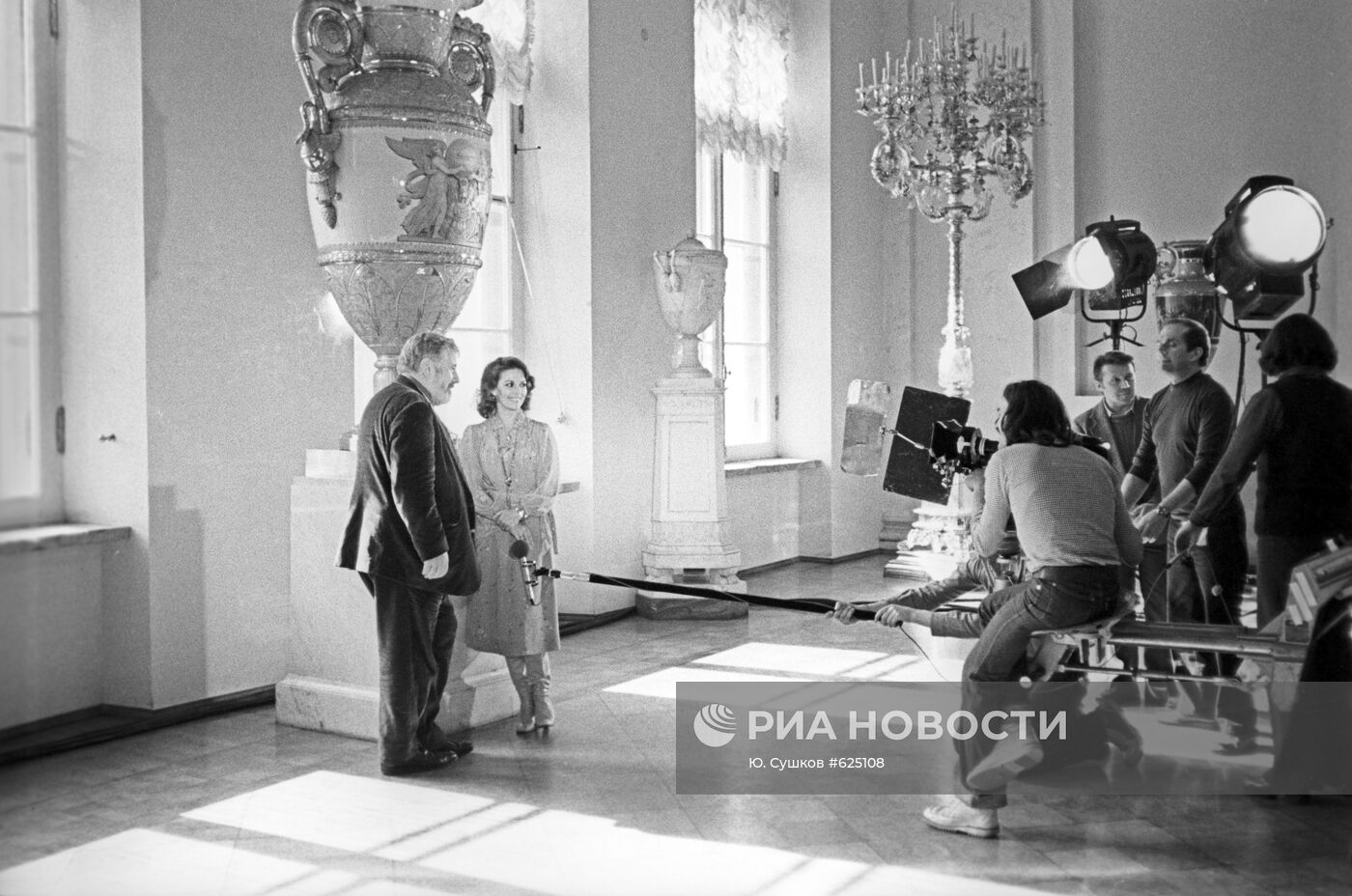 Актриса Натали Вуд и режиссер Питер Устинов