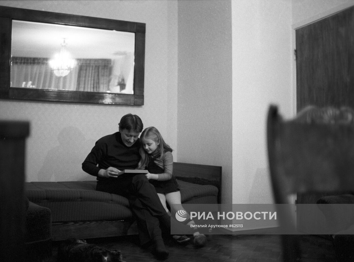 Артист Андрей Миронов с дочерью Машей