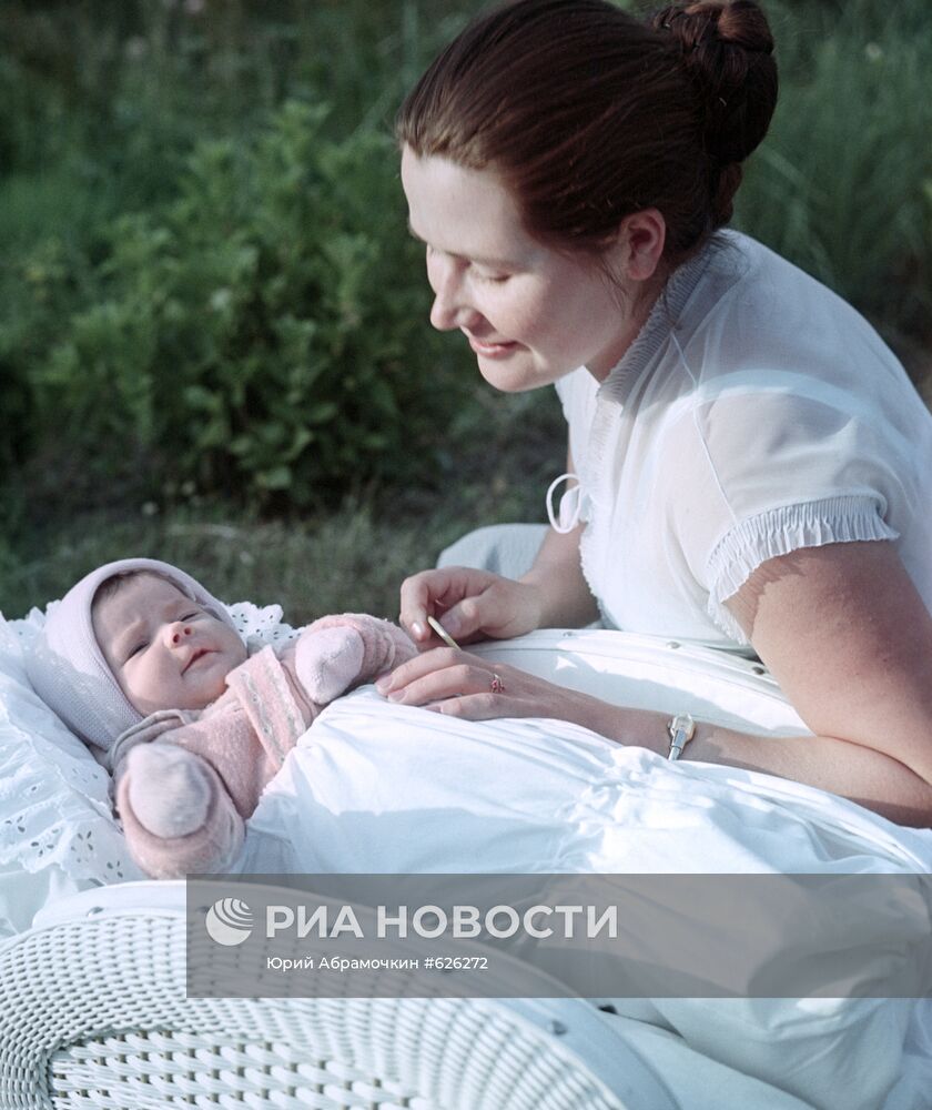 Валентина Гагарина с дочерью
