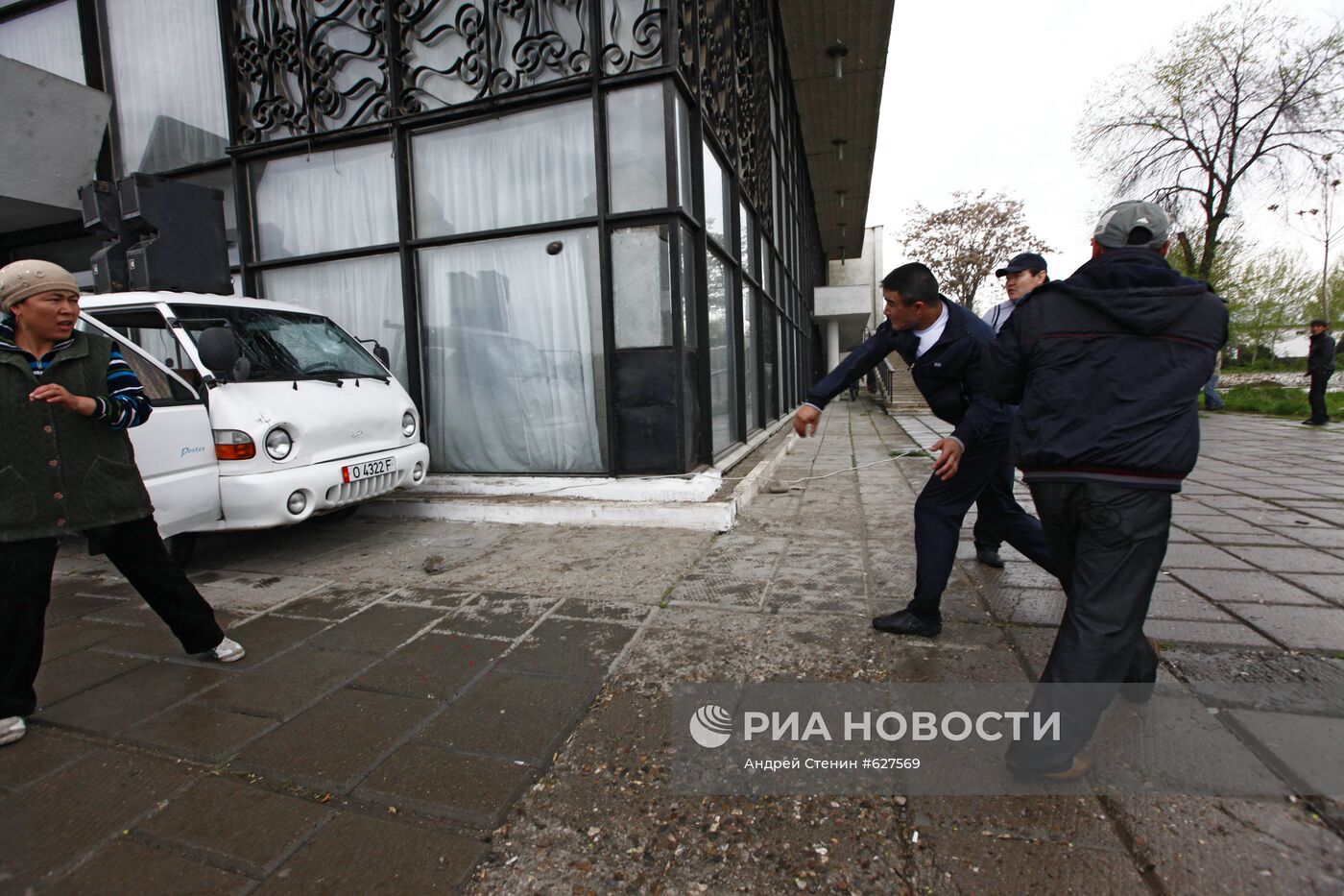 Столкновения в киргизском городе Ош