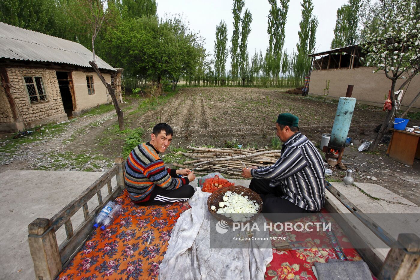 Жизнь в киргизском селе Тейит - родовом селе семьи Бакиевых