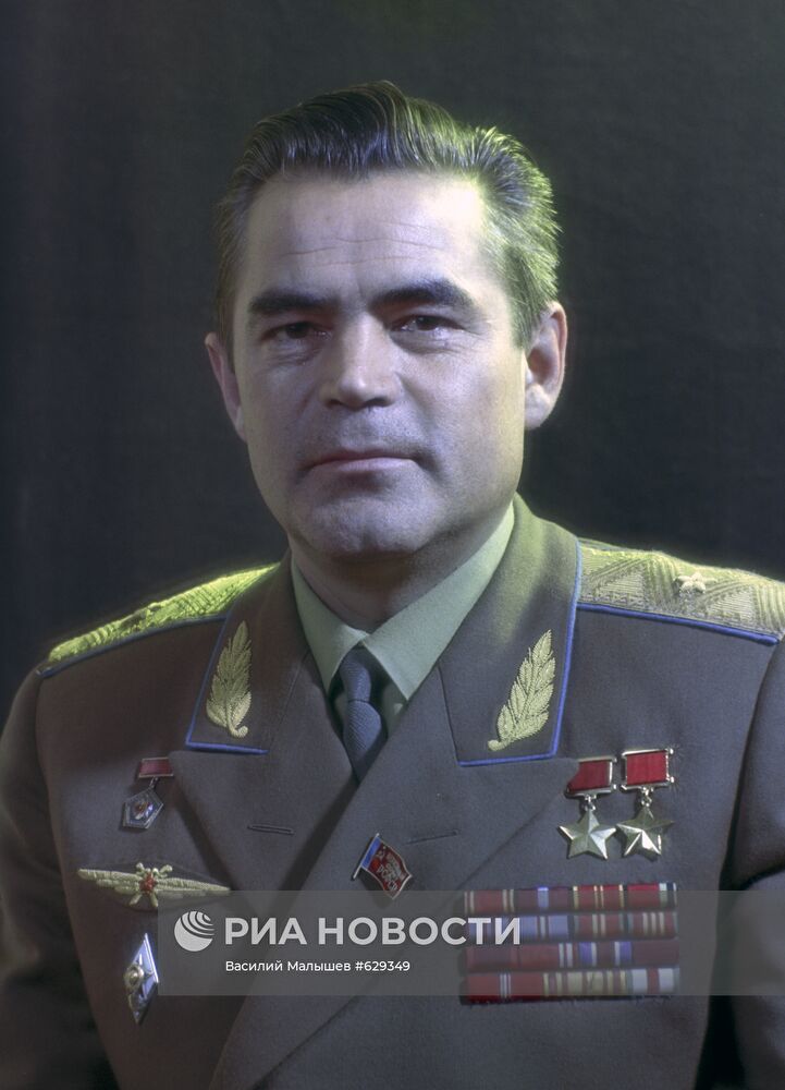 Летчик-космонавт СССР А.Г.Николаев