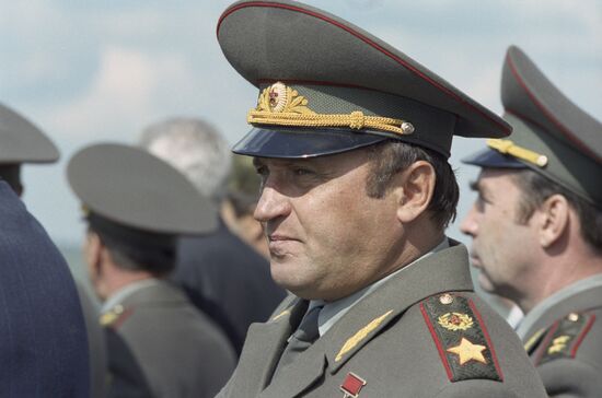 Министр Обороны РФ Павел Грачев