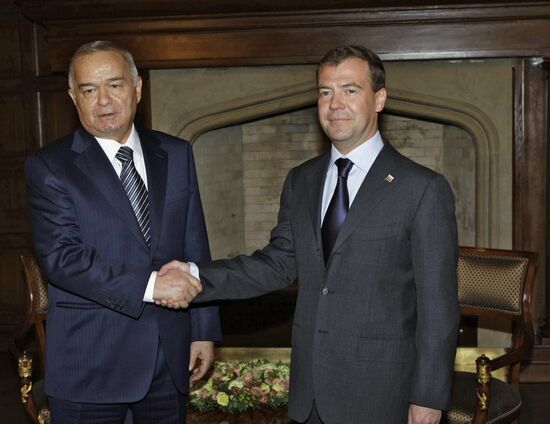 Д.Медведев и И.Каримов