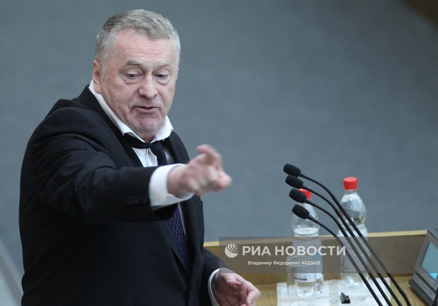 Помощник жириновского сафонов фото