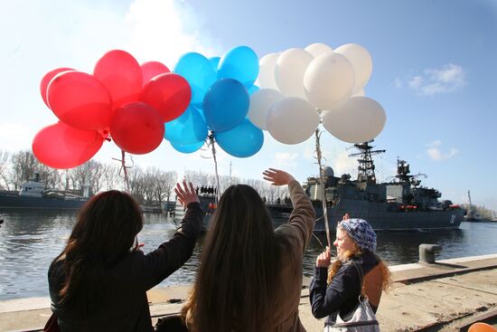 "Неустрашимый" вернулся в Балтийск из Аденского залива