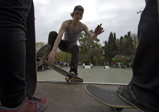 Скейтбординг