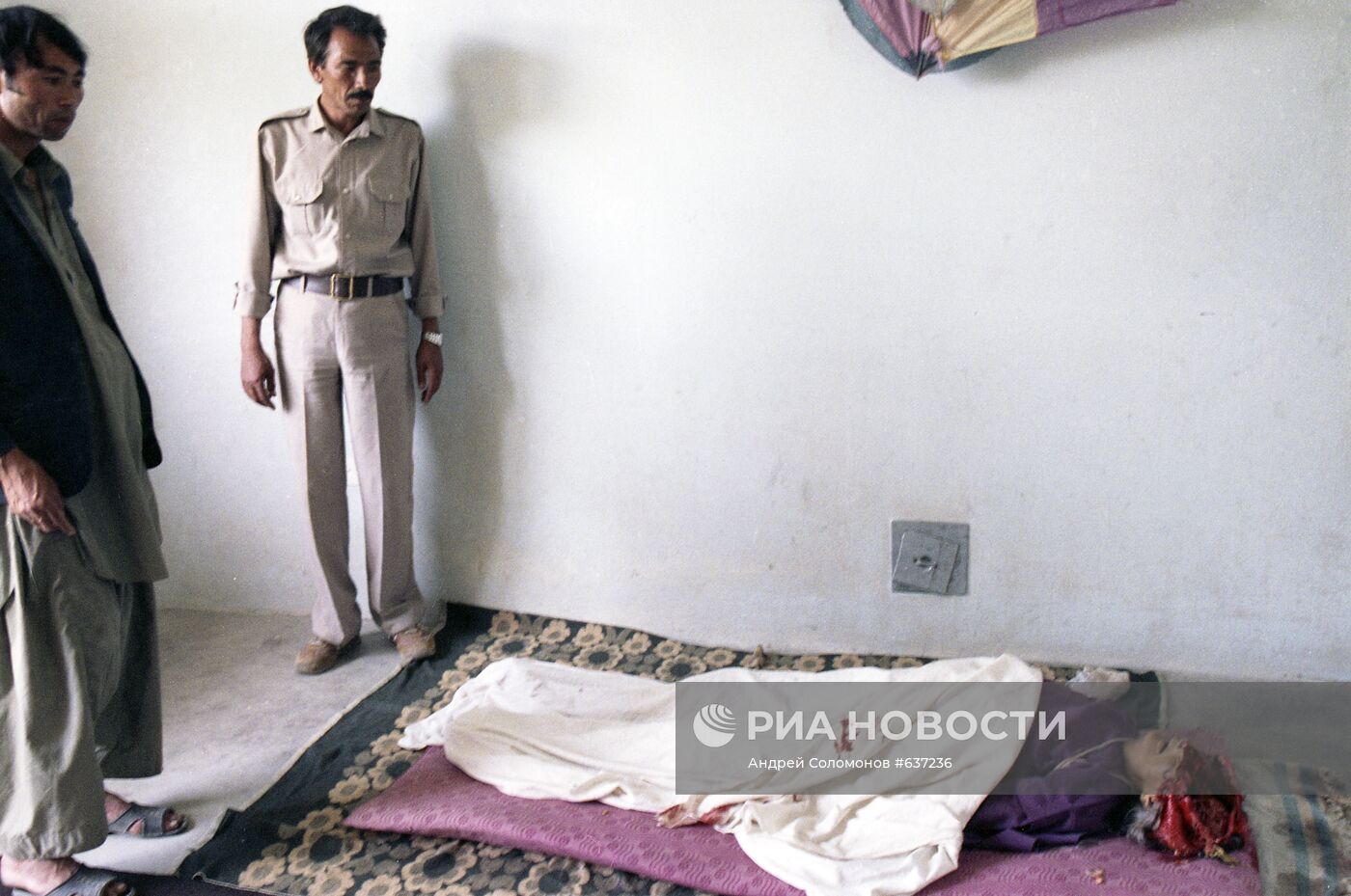 Жертва обстрела экстремистами города Кабул