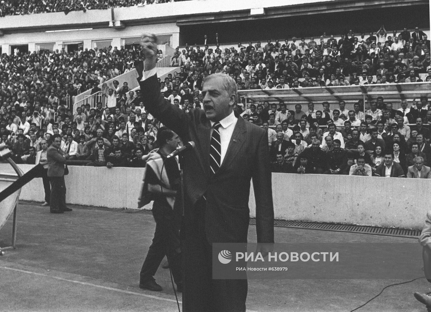 Первый президент Грузии Звиад Константинович Гамсахурдиа