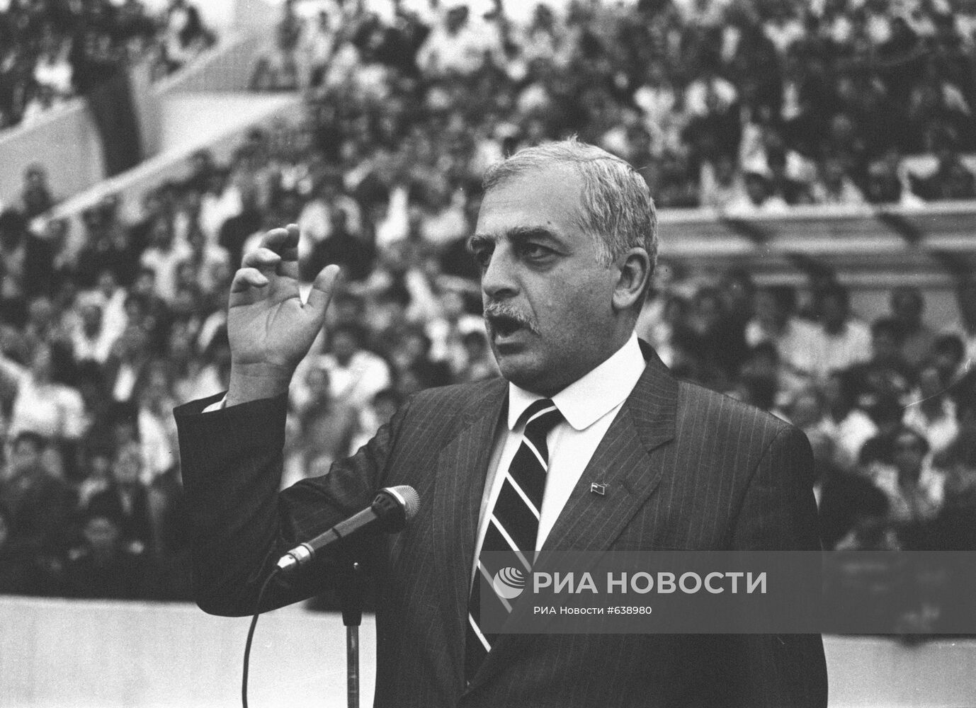 Первый президент Грузии Звиад Константинович Гамсахурдиа