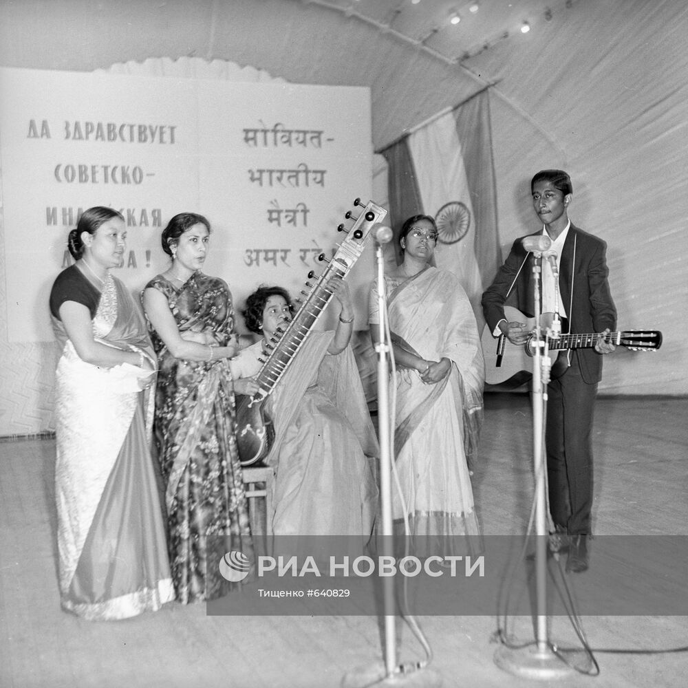 Индийские артисты