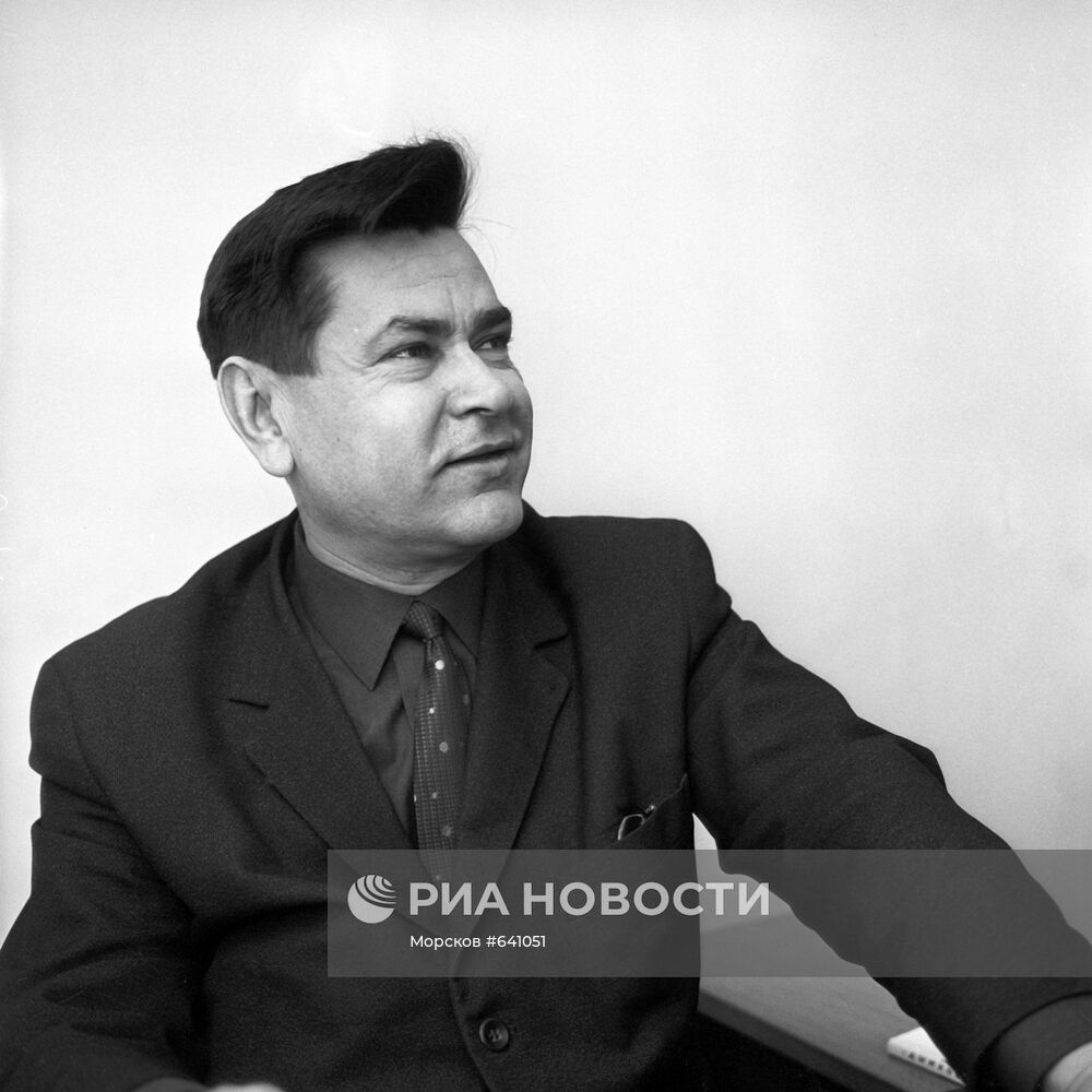 Герой Советского Союза летчик Алексей Петрович Маресьев
