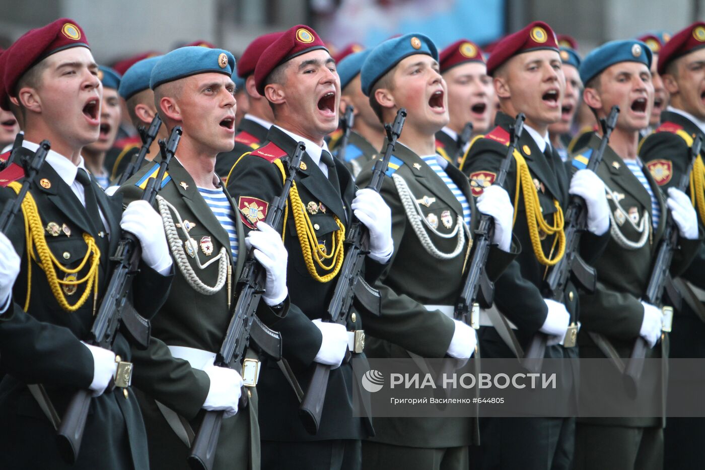 Генеральная репетиция парада ко Дню Победы в Киеве
